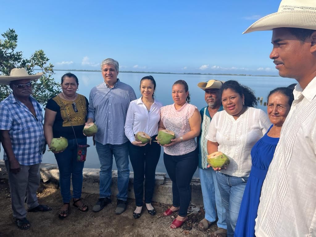 Coordina Sánchez Esquivel apoyos a familias de la Laguna de Chautengo 