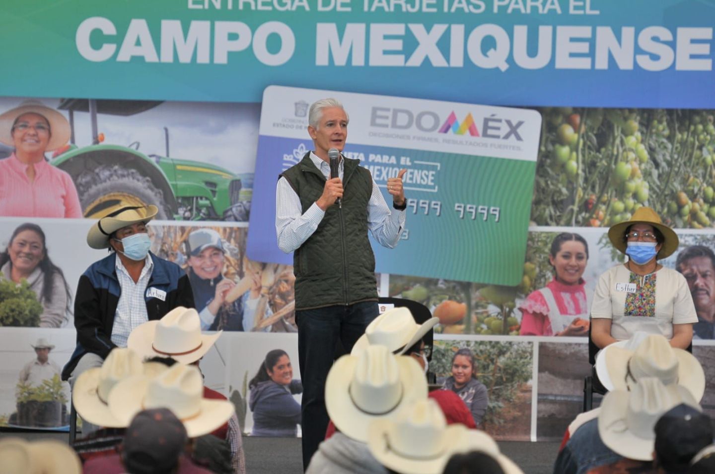 Entrega Alfredo del Mazo las primeras 5 mil tarjetas de esta temporada para el campo mexiquense, serán 50 mil campesinos de todo el estado 