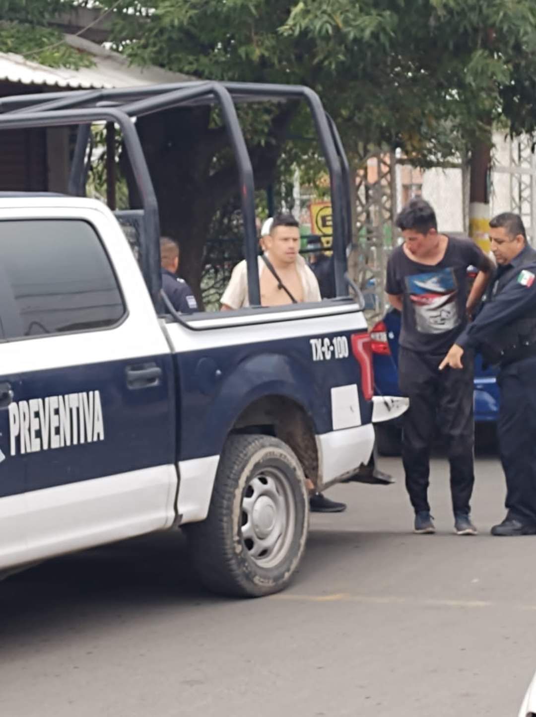 Detienen  a presunto  delincuente en Cuautlalpan Texcoco , compromiso de delegados mejor seguridad pública 