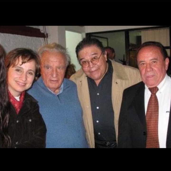 #Fotos del recuerdo, Carmen Aristegui, Julio Sherer García, José Luis Uribe y compañía