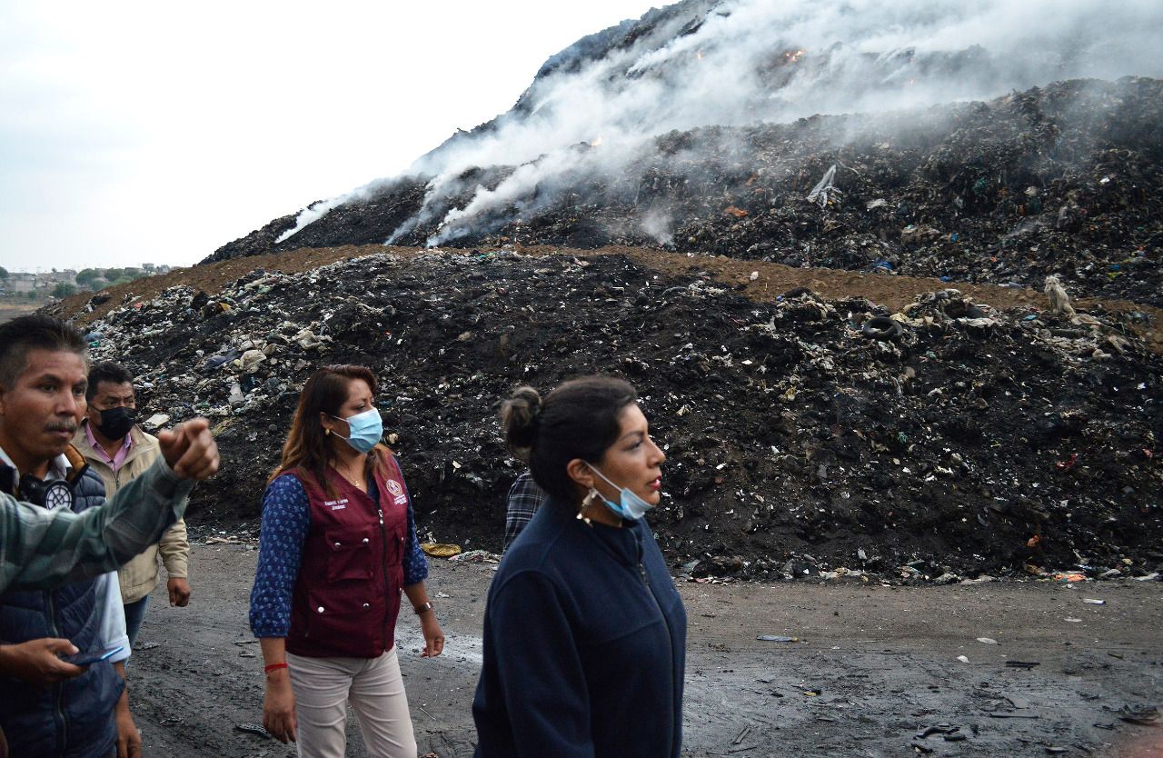 #Extinguido el 55 por ciento del incendio en Chimalhuacán: Xóchitl Flores