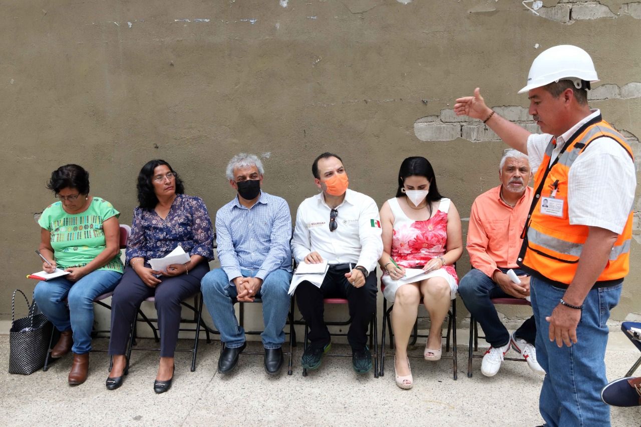 Participa Abelina López en reunión con afectados de Pedregal de Cantaluna 
