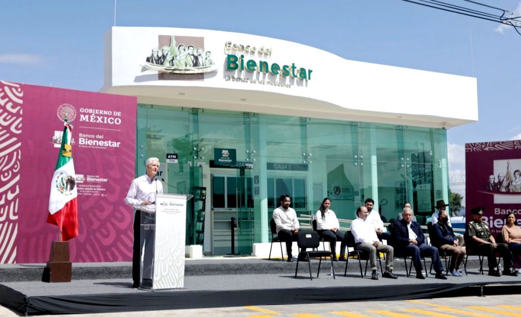 AMLO y Alfredo del Mazo inauguran el Banco Bienestar en el municipio de Morelos