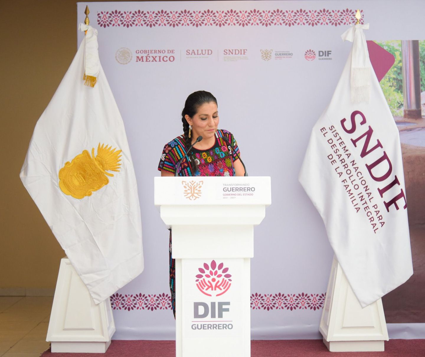 Inaugura DIF Guerrero ’Taller de Estufas Ecológicas de Leña, una Alternativa para la Salud y el Bienestar de las Familias’

