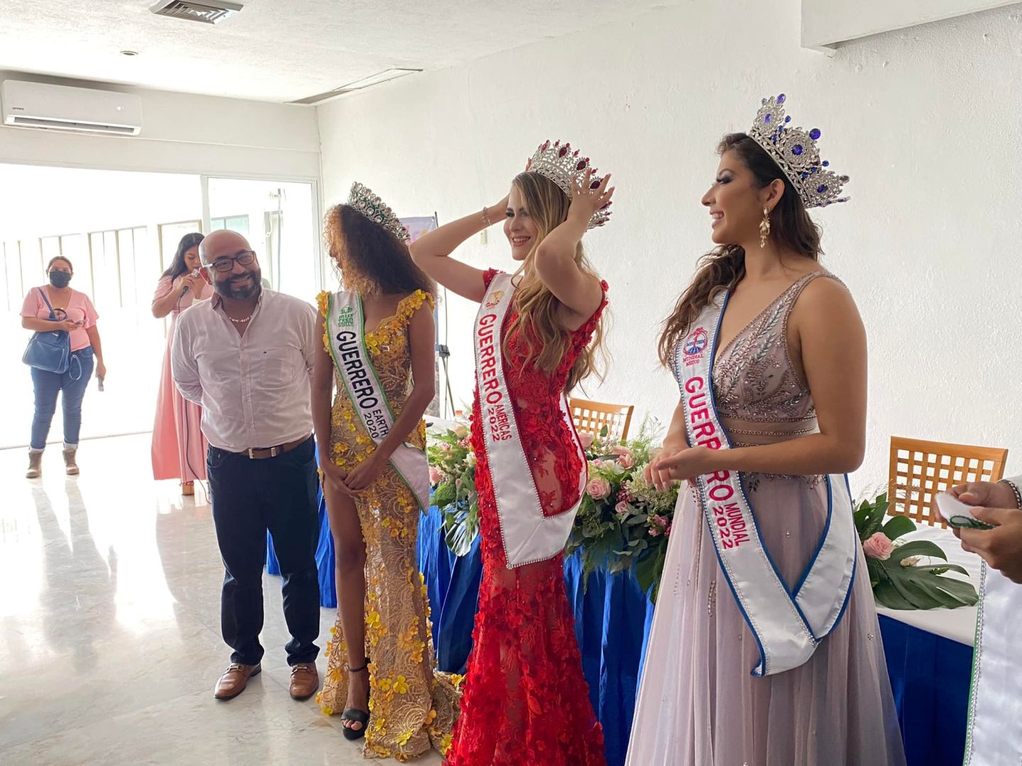 Presentan y coronan a las 3 reinas ’Miss Teen Universe Earth Mexico’