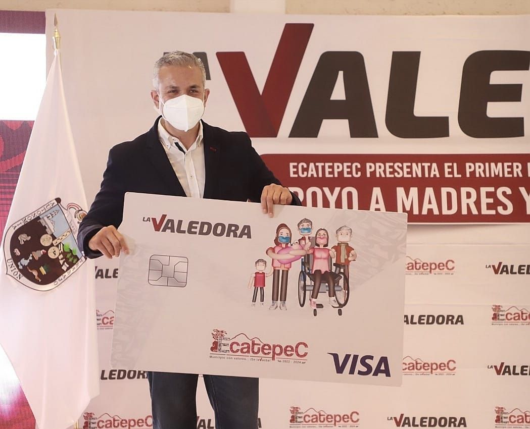 En #Ecatepec Alcalde  presentó la tarjeta ’La Valedora’, que dará apoyo económico a 10 mil madres y padres solteros 