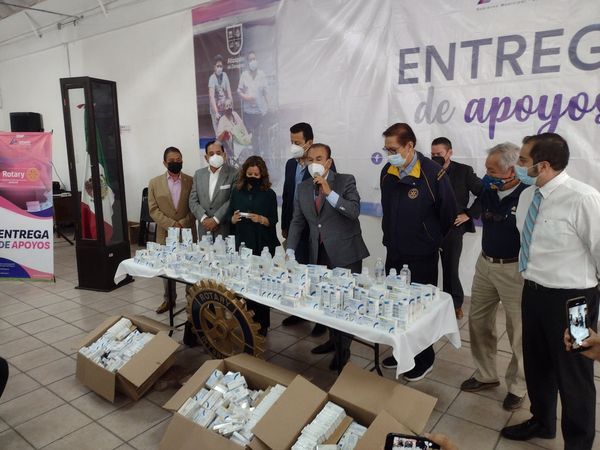 Pedro Rodríguez: Realizo la entrega de cajas de  medicina para apoyar a la ciudadanía