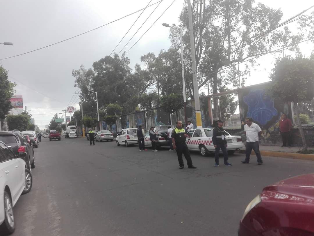 Aumentan los robos de taxis en Texcoco : Líderes piden a la FGJEM haga algo contra los delincuentes 
