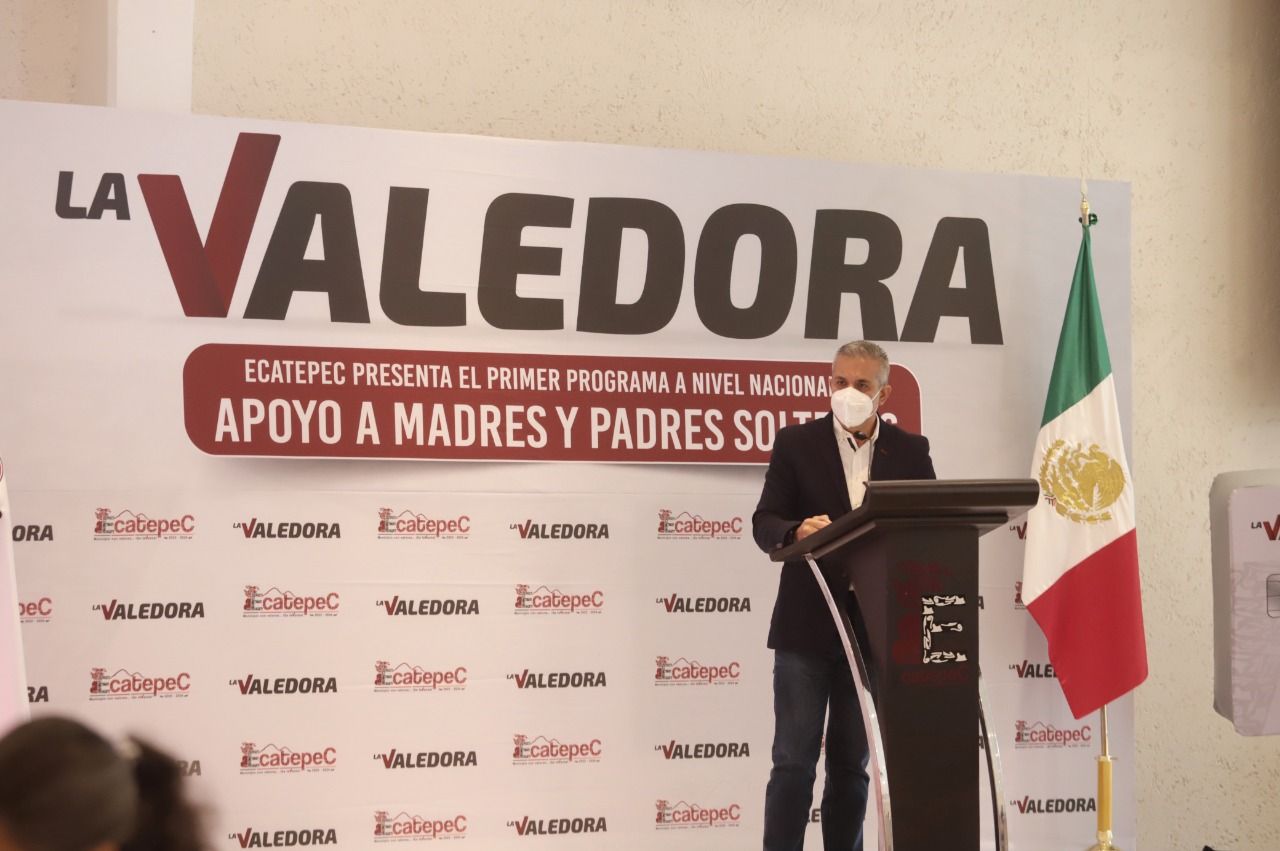  ’La Valedora’, que dará apoyo económico a 10 mil madres y padres solteros de Ecatepec

