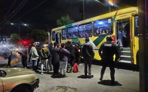  Joven baleado en autobús al negarse a entregar sus pertenencias durante asalto sobre la carretera México-Querétaro
