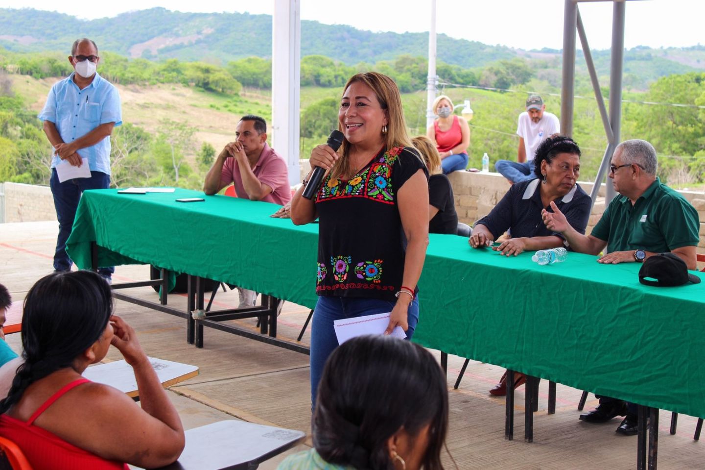 La titular de la SDyBSGro, Maricarmen Cabrera inició visitas a localidades en situación de pobreza extrema y marginación
