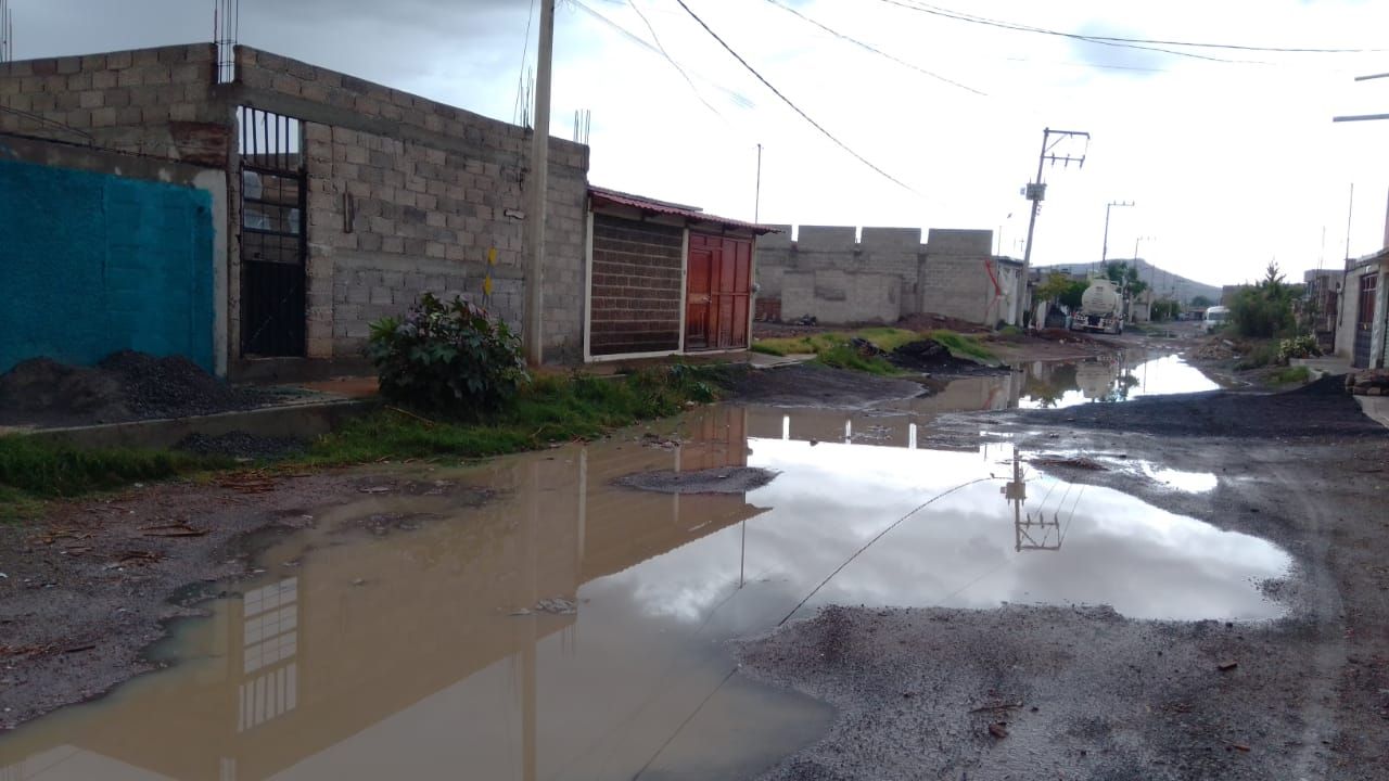 Inundaciones en Granjas El Arenal vuelven a generar desastres y pérdida total en pertenencias, el gobierno local los ignora