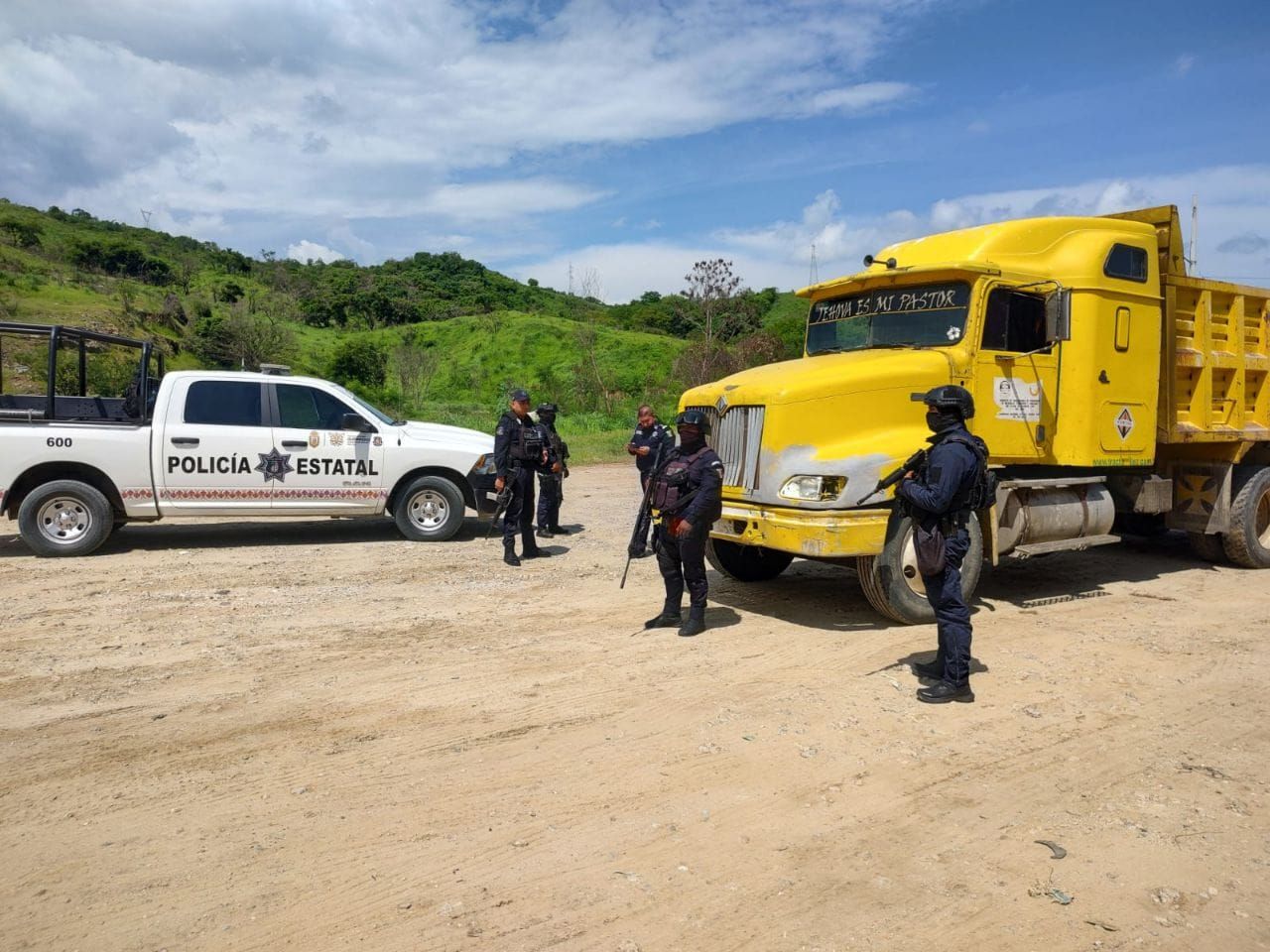 Recupera la Policía Estatal un vehículo en el municipio de Acapulco