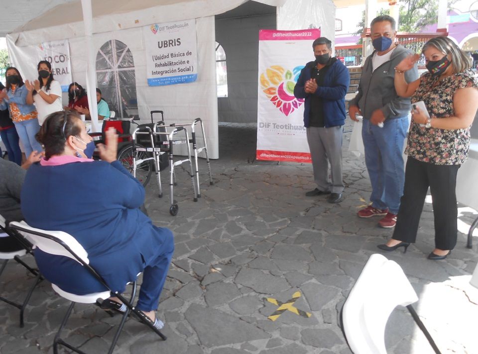 Primera Jornada de Salud Rosa en Teotihuacán