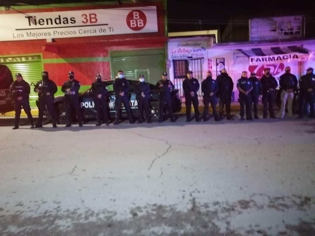 Operativos de seguridad en Tezoyuca realizan policías municipales y estatales en las calles del municipio 