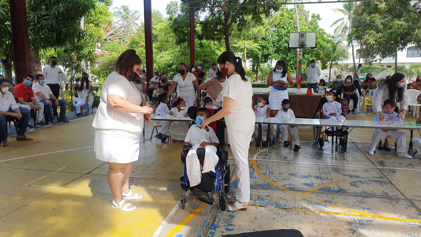 Clausura DIF Acapulco cursos de preescolar y terapia de lenguaje en el CEDICH
