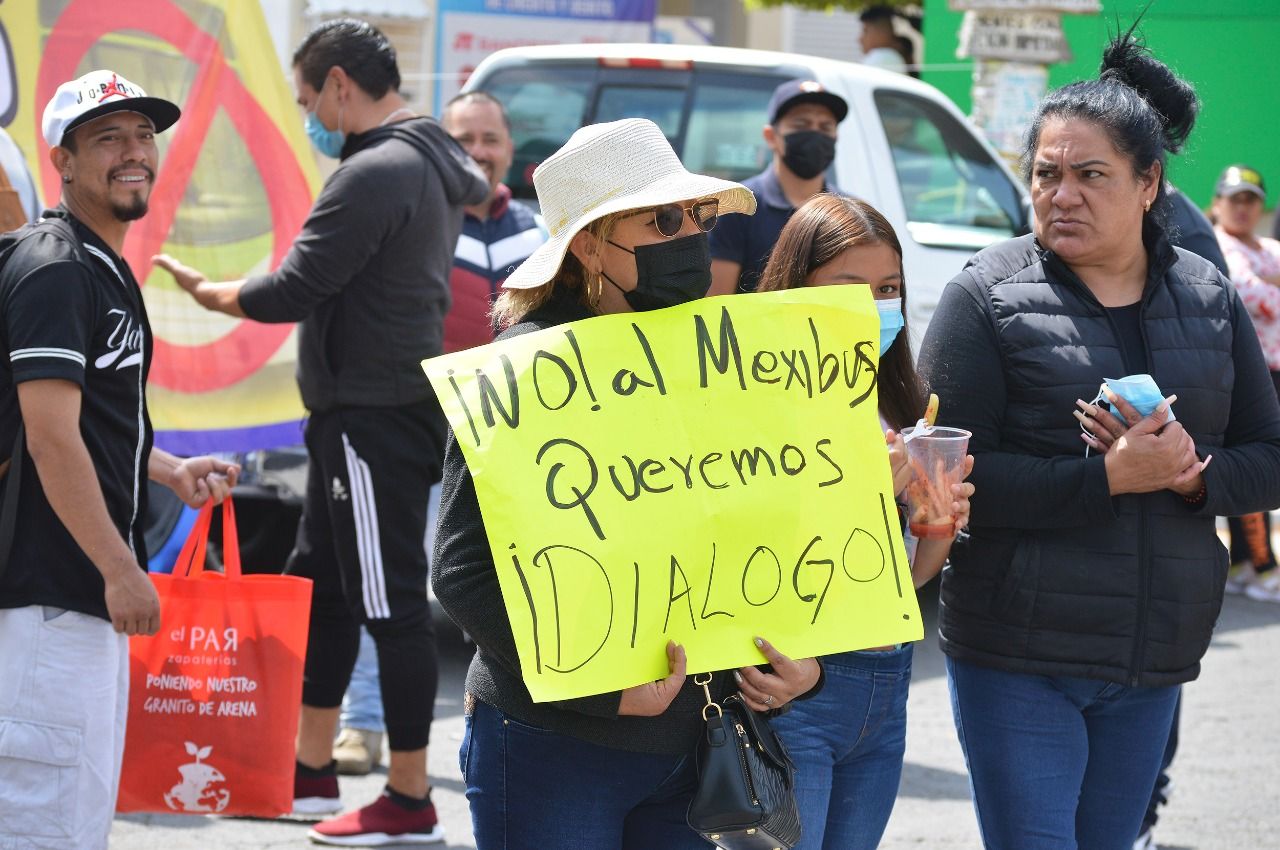 Levantan bloqueo por obra del Mexibús en Chimalhuacán 