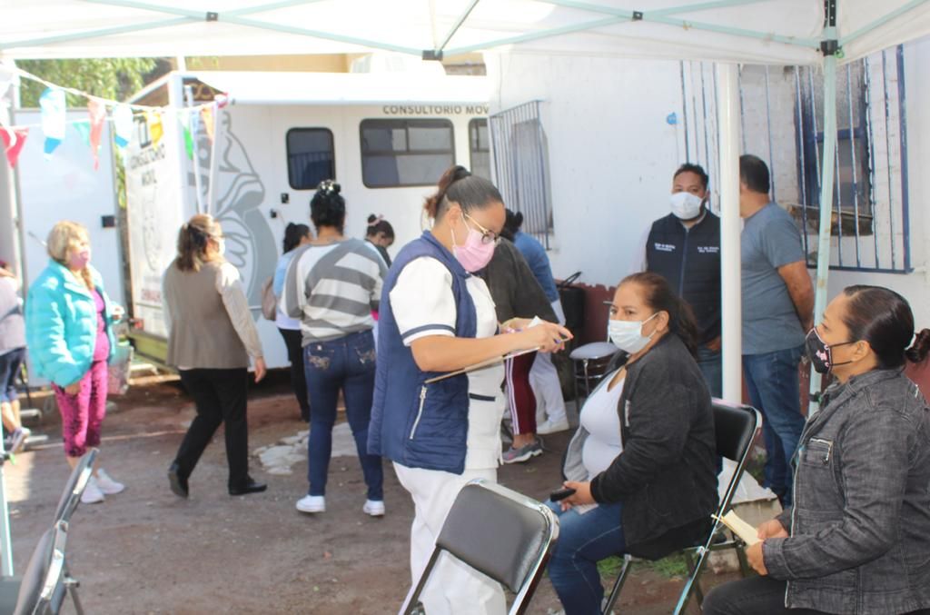 #En el municipio de
Chimalhuacán: gobierno inicia Jornada Gratuita de Fotografías 