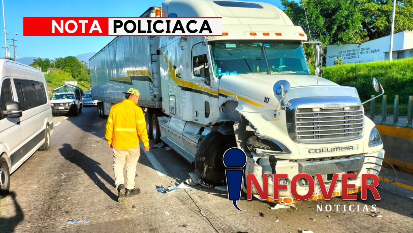 Caos en la autopista México-Veracruz por accidente