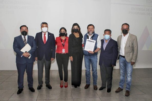 Reciben 240 Centros de trabajo constancia del programa de Auto verificación