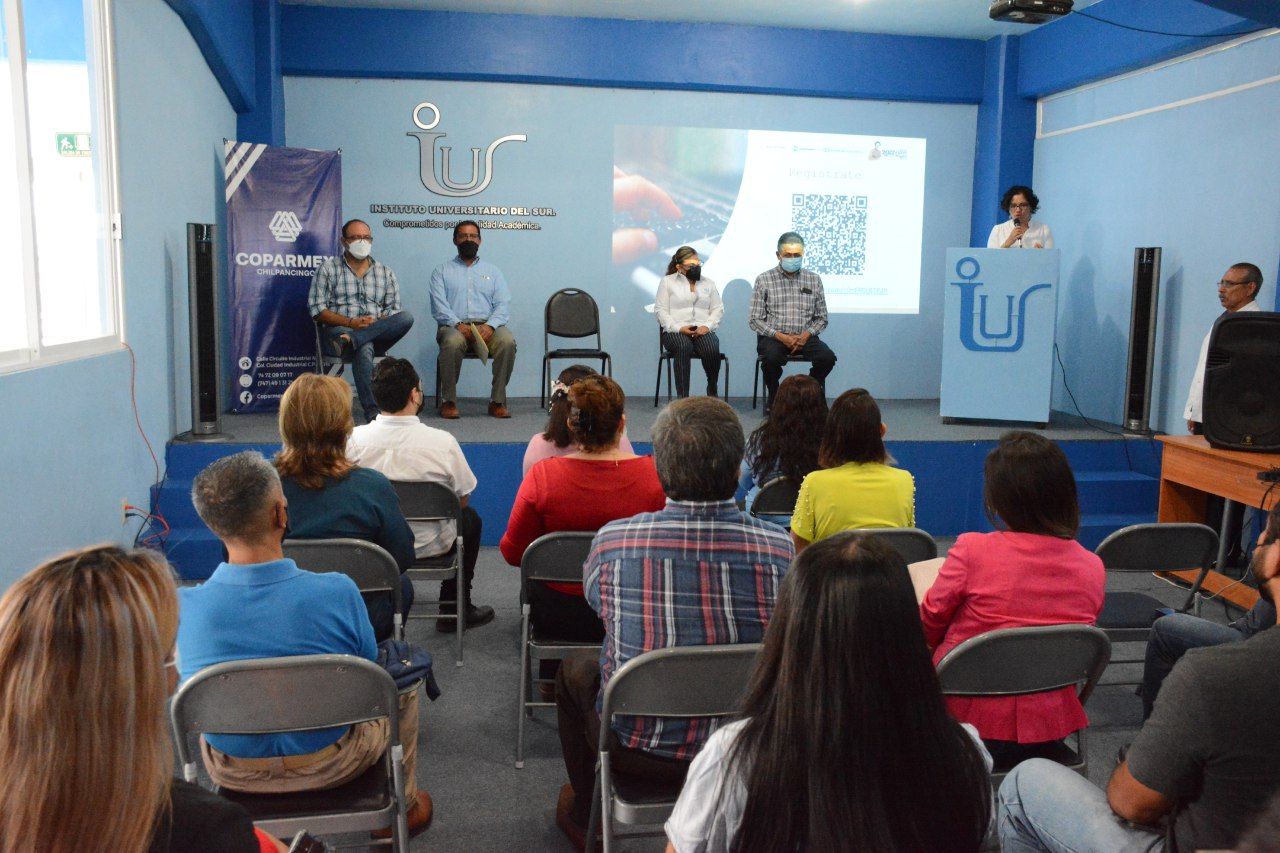 Imparte SEFODECO conferencia a micro empresarios y emprendedores de Chilpancingo 

