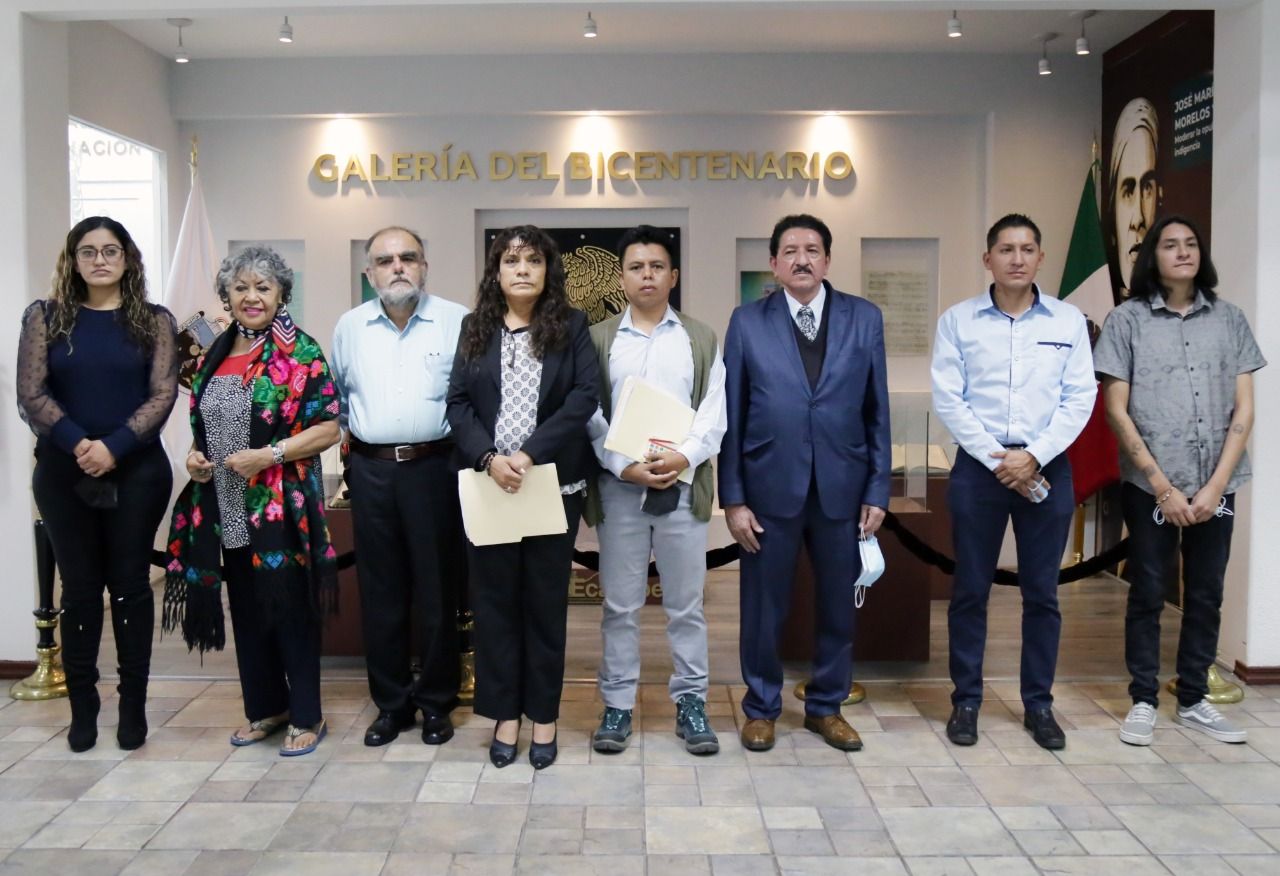 #Adalberto y sus hijos compusieron la letra del himno de Ecatepec: letra que dará vida al himno del municipio 