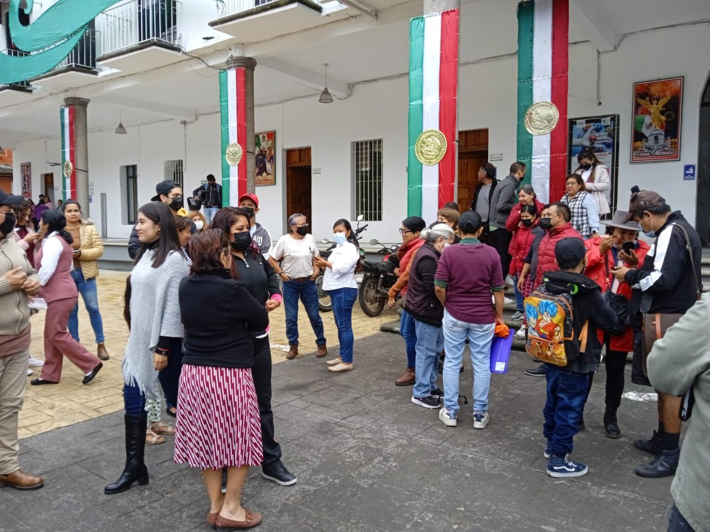 Tiembla de verdad y vuelven a evacuar Palacio Municipal de Nogales