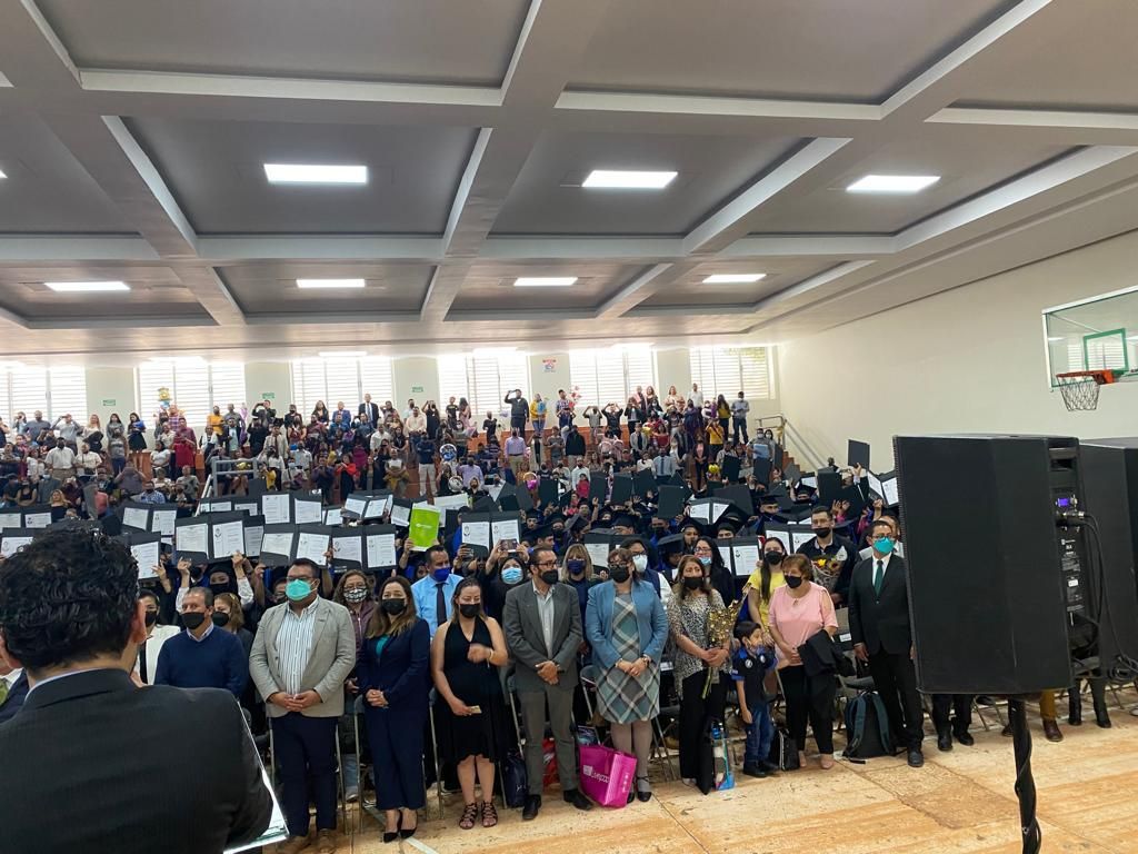 Se Gradúan 431 Estudiantes del Conalep de Tecámac
