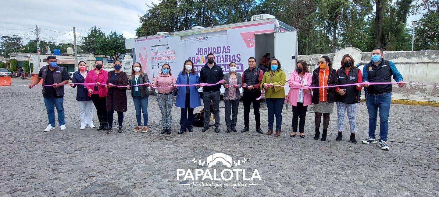 Da banderazo de inicio el presidente Municipal de Papalotla para realizar jornadas comunitarias de salud.