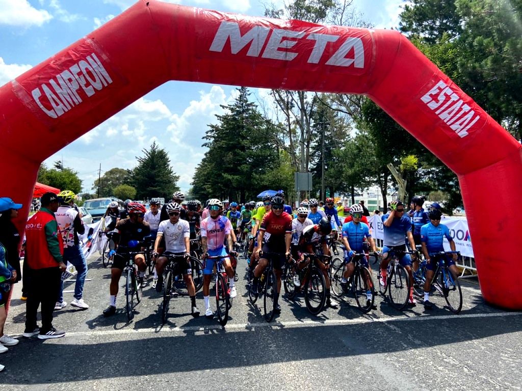 Acuden más de 300 pedalistas al campeonato estatal de ciclismo de Ruta Edoméx 2022