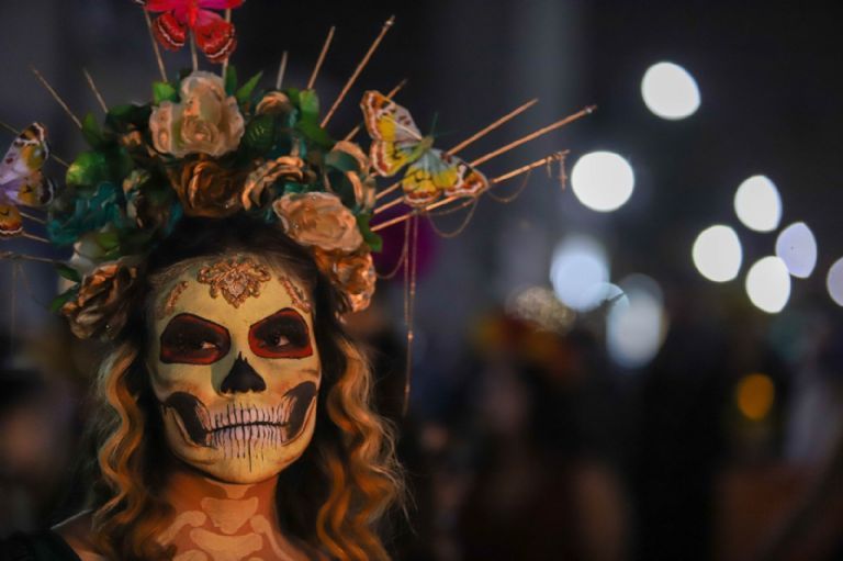 El Día de muertos ayudó a la economía mexiquense, se estima un incremento de 9% en áreas comerciales