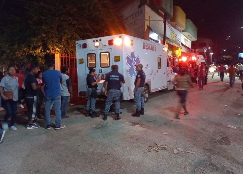 Dan de alta a lesionados por explosión de pirotecnia en Tehuetlán