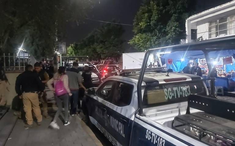  Enfrentamiento entre policías y taxistas dejo como saldo, varios heridos asi como detenidos en Ecatepec