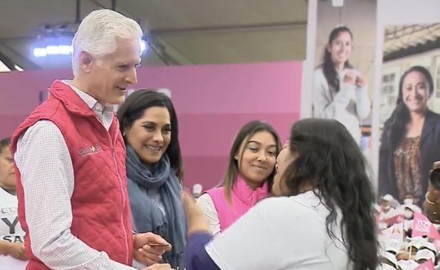 Pide alcaldesa de Texcoco que ’salario rosa’ llegue a todas y no sólo a unas cuantas 