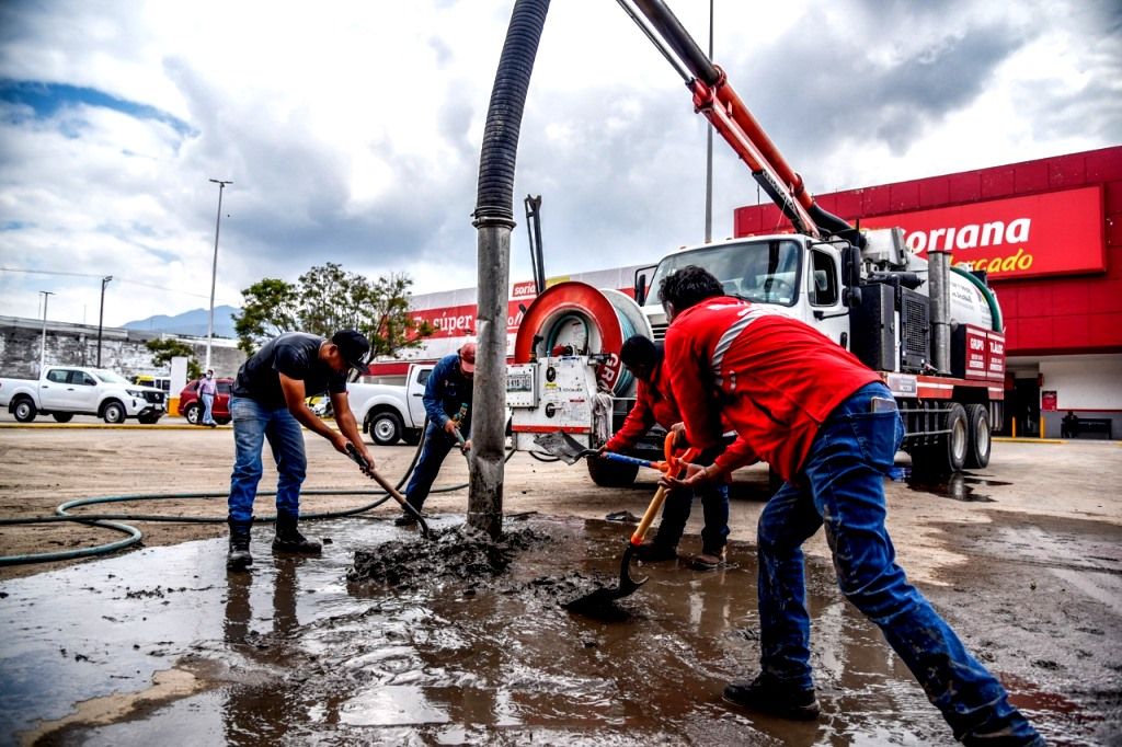 Los Mexiquenses reconocen la labor del Grupo Tláloc durante la temporada de lluvia
