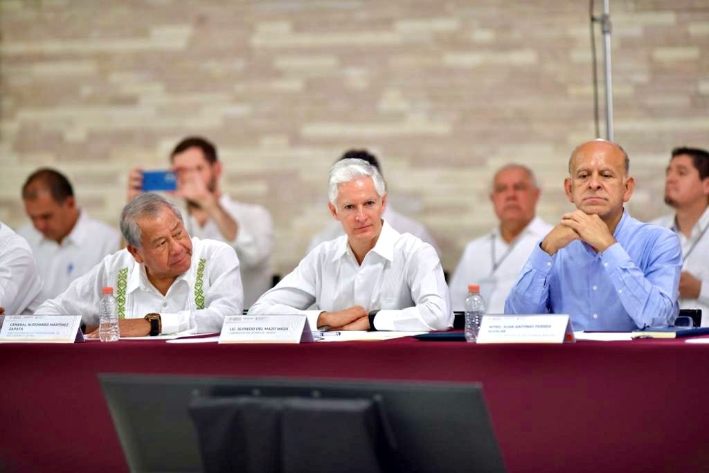 Alfredo del Mazo asistió a la sesión ordinaria del Consejo Nacional de Protección Civil que encabezó el presidente López Obrador