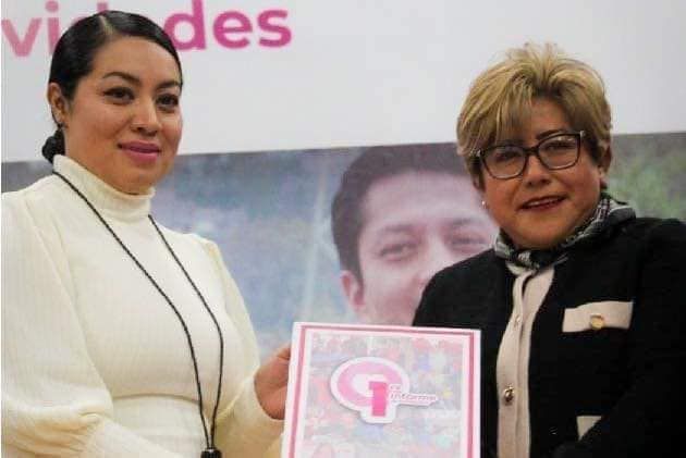 En el Municipio de La Paz, el DIF Rinde
su Primer Informe de Actividades.
