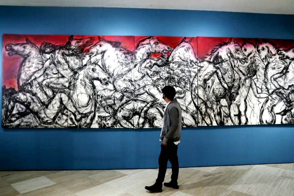 El Museo de Arte Moderno recibe exposición "Habitar el Vacío", de Francisco Huazo