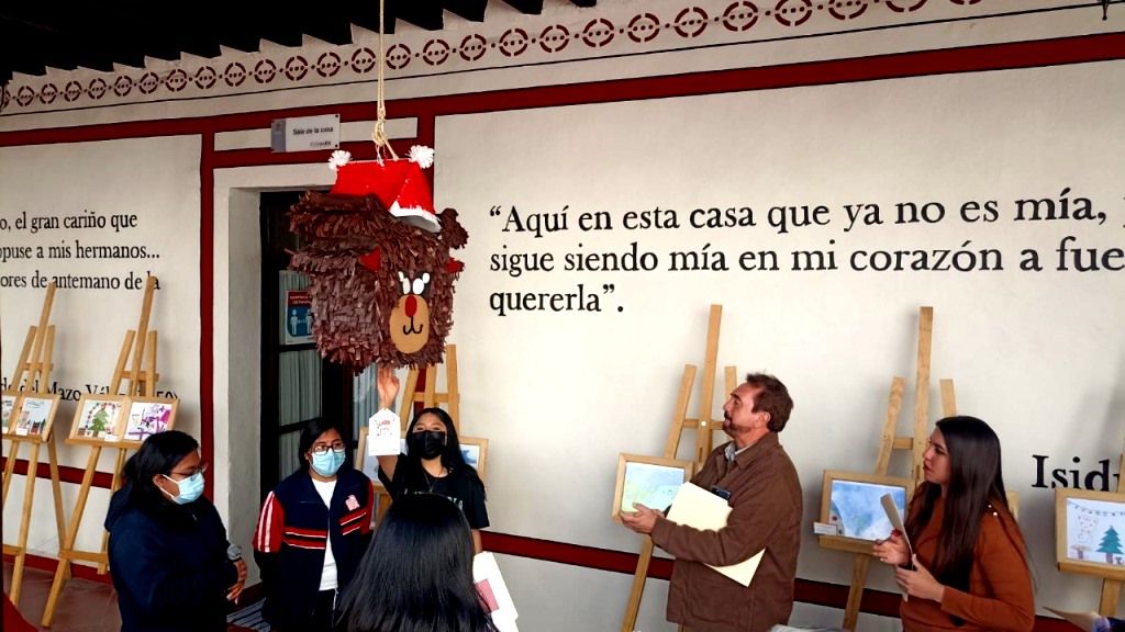 El concurso de piñatas en Casa Museo Isidro Fabela, es reflejo de la creatividad y destreza de los mexiquenses 