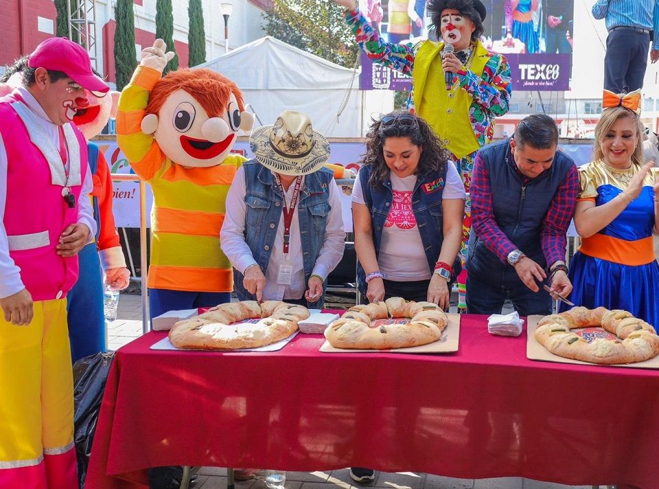 Miles de familias disfrutaron espectacular Día de Reyes en Texcoco