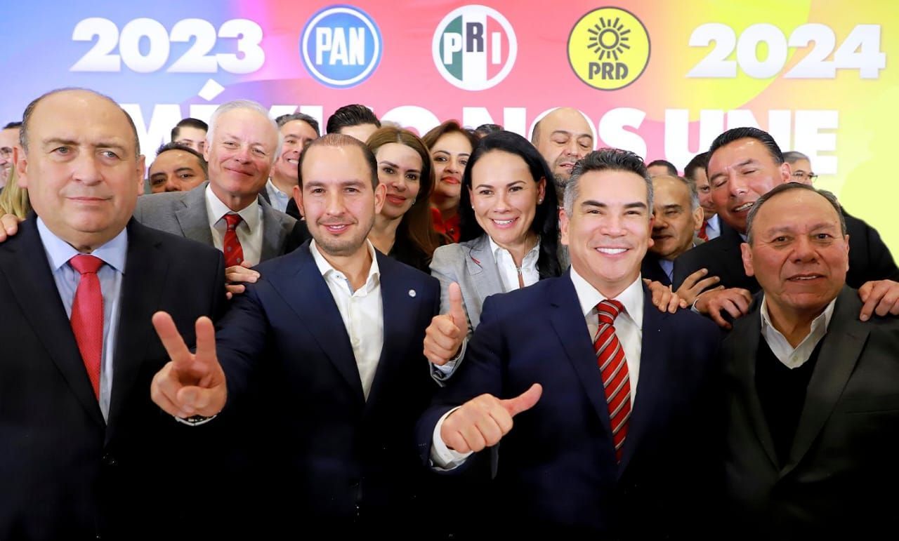 Se suma Nueva Alianza a la coalición PRI, PAN Y PRD