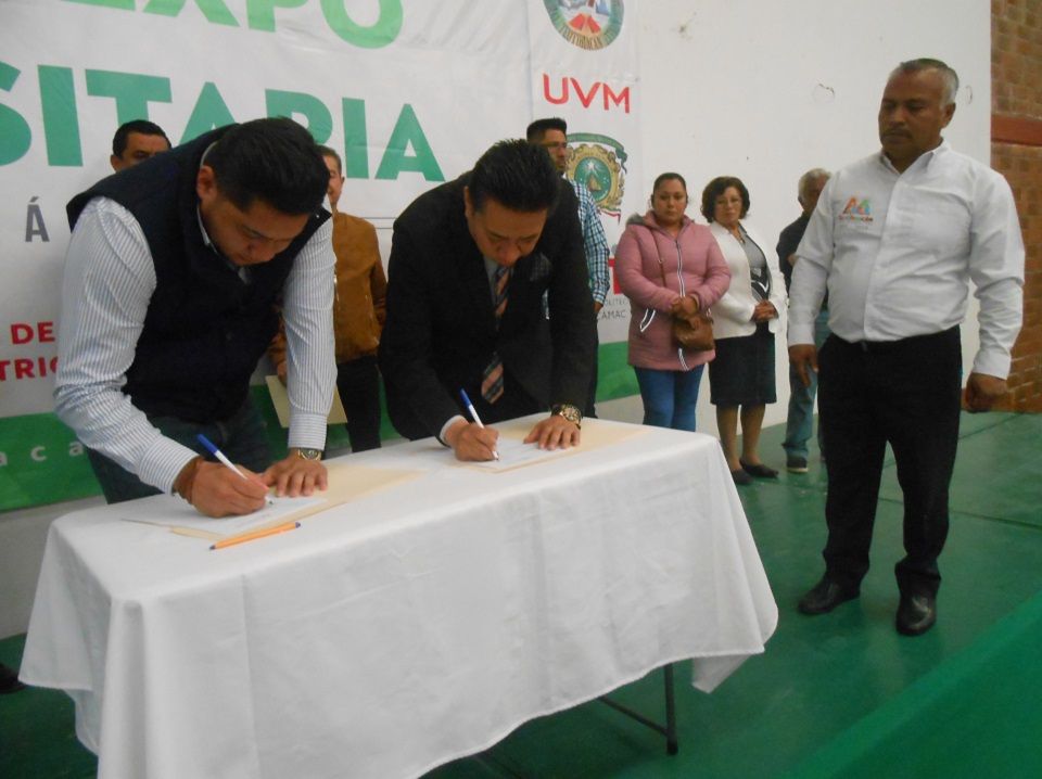 Opciones educativas en Expo Universitaria Teotihuacán 2023
