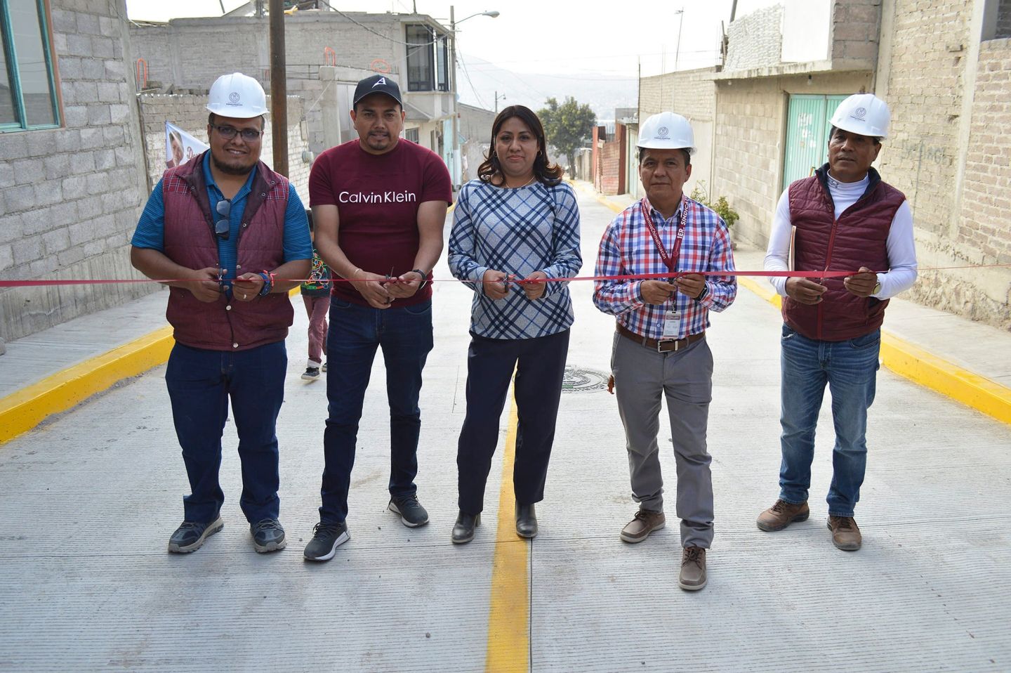 Gobierno de Chimalhuacán Hizo Entrega de una Obra
de Pavimentación en Zona de Alta Marginación
