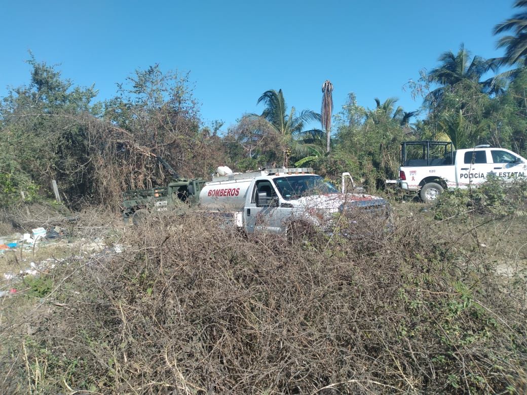 Sofocan Bomberos municipales, incendio en Plan de Los Amates