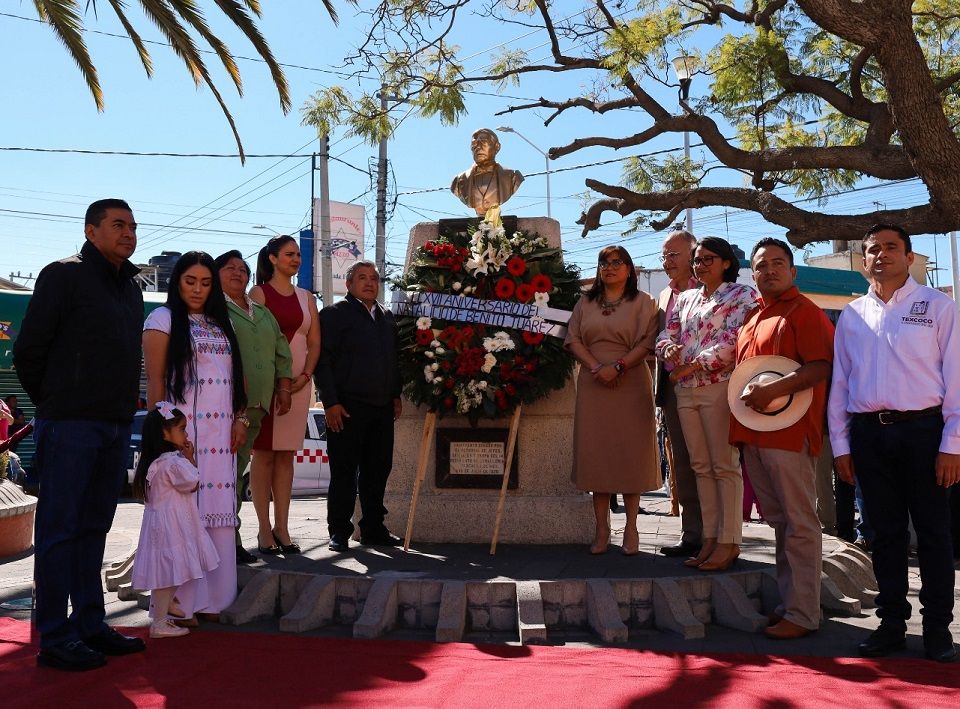Conmemora Texcoco los 217 años del natalicio del Benito Juárez