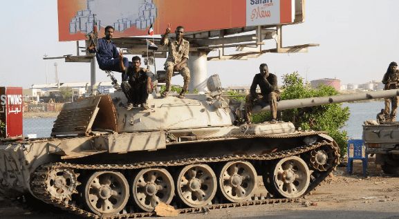 El Ejército de Sudán lanza una operación para expulsar a las RSF de la capital