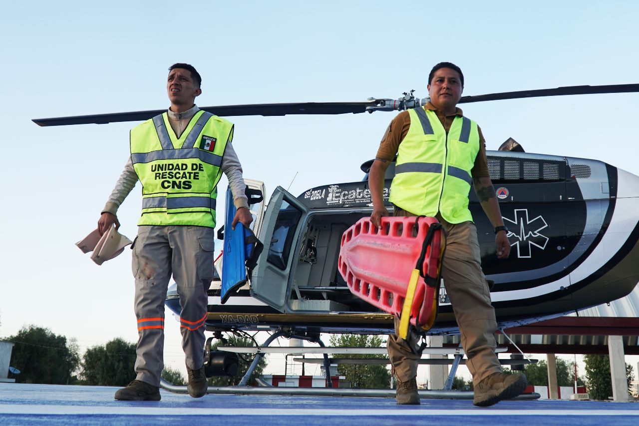 
Helicópteros Jaguar 1 y 2 de Ecatepec salvan la vida de 98% de pacientes trasladados
