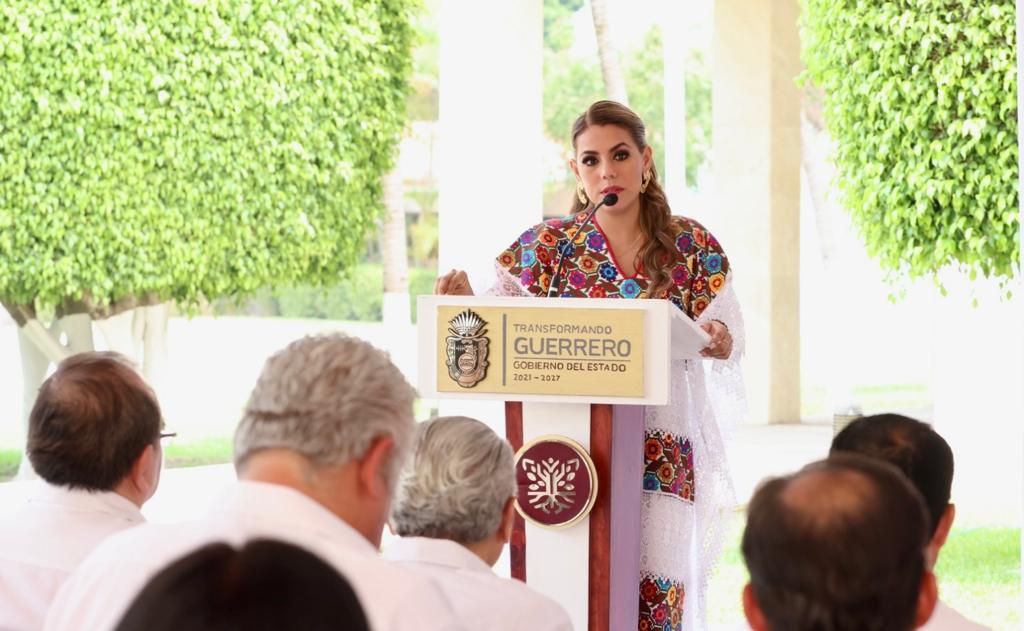 Impulsa Evelyn Salgado el desarrollo económico con bolsa de financiamiento de 146 MDP en créditos a MIPYMES de Guerrero 
