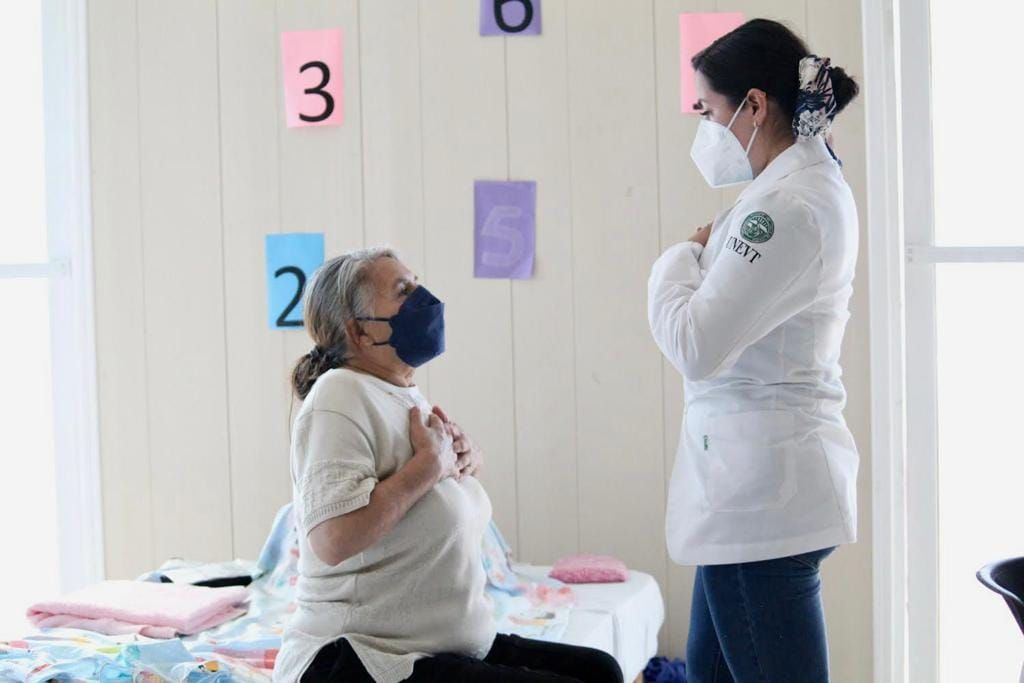 Brinda ISEM Atención al Adulto Mayor para Mejorar su Calidad de Vida

