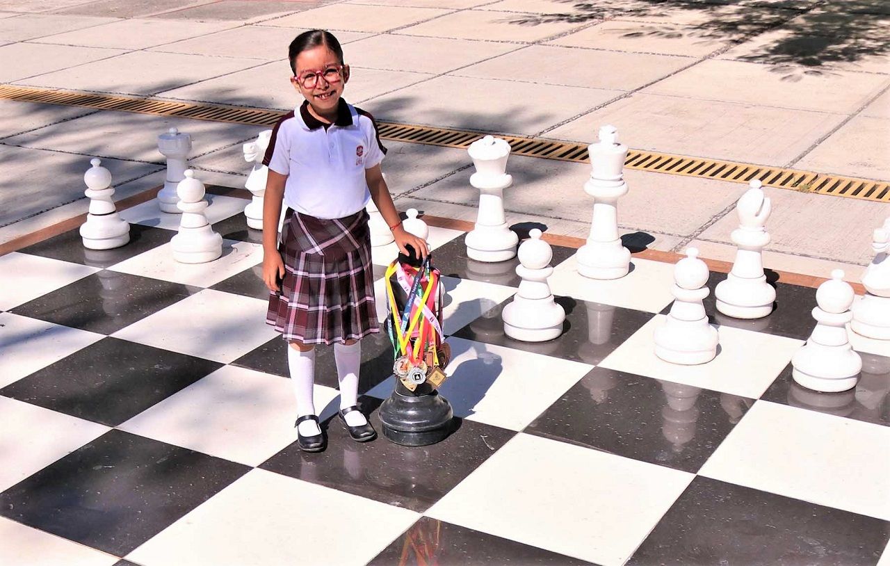 Niña tapatía representará a México en el mundial de ajedrez en Egipto 